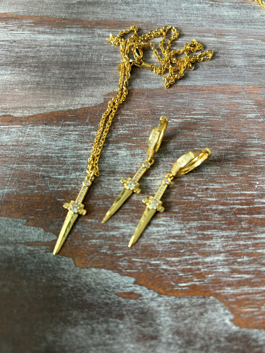 Armour Dagger Pendant